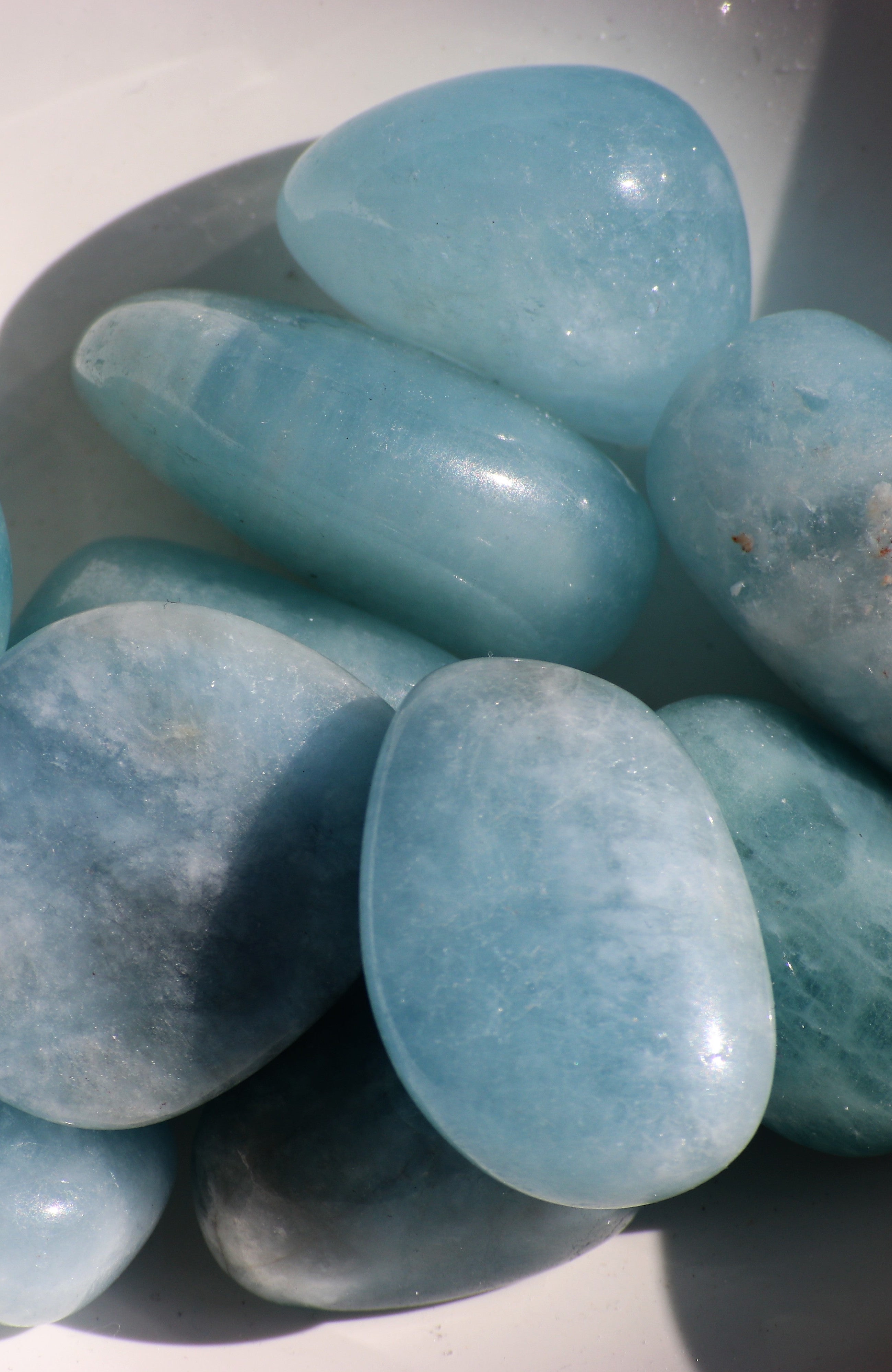 Aquamarine AA Tumbled Stone
